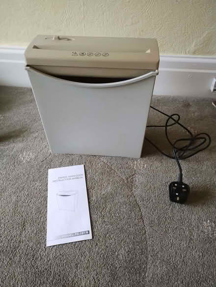 Photo of free Paper Shredder (Leyland PR25) #1