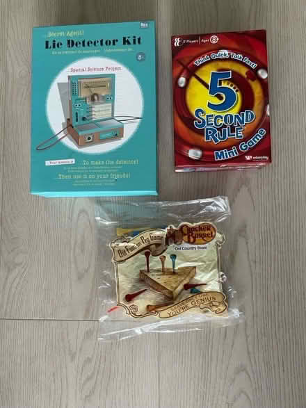 Photo of free Selection of games (Windsor SL4) #1