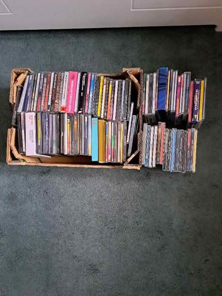 Photo of free CD Collection (Vange SS16) #1