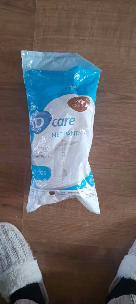 Photo of free Net pants (Welling DA16) #1