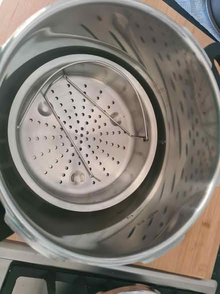 Photo of free Pressure cooker (Parnwell) #2