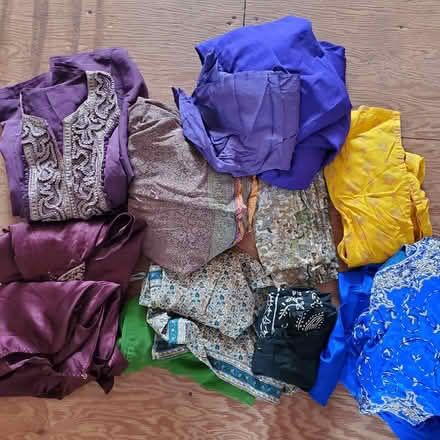 Photo of free Salwar, kameeze, and dupatta (Ann Arbor Northwest Side) #1