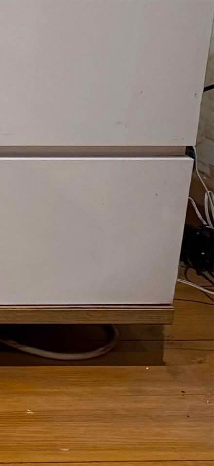 Photo of free TV Stand/Media Unit (Hereford (3 miles north)) #3