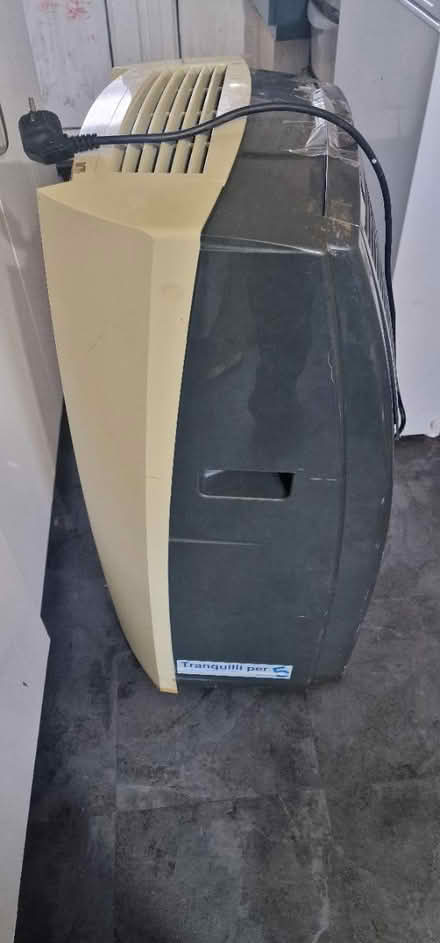 Photo of free Pinguino air conditioning (OL8) #2