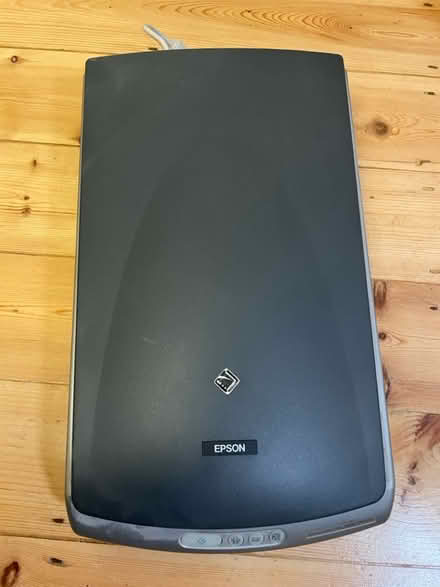 Photo of free Epson Perfection 1660 photo scanner (AL1) #1