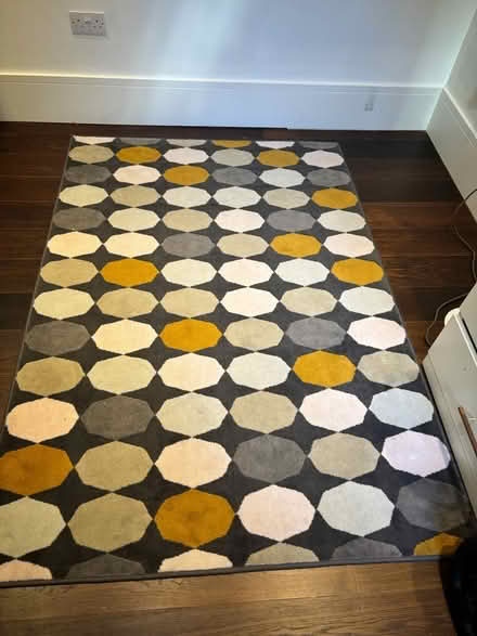 Photo of free Ikea rug (W2 Westbourne Park) #1