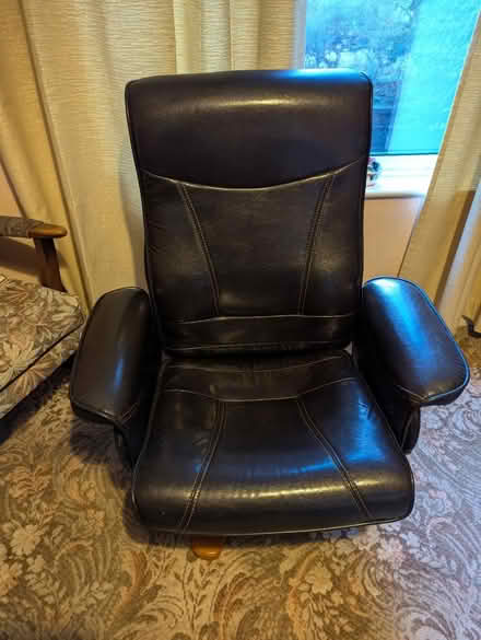 Photo of free Brown PVC Recliner Chair (Telford) #4