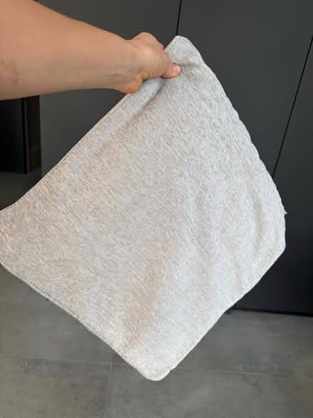 Photo of free 4 cushions with covers (Ealing Broadway) #1