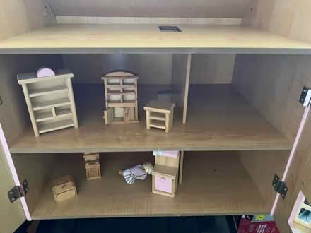 Photo of free Dolls house (Frimley GU16) #2