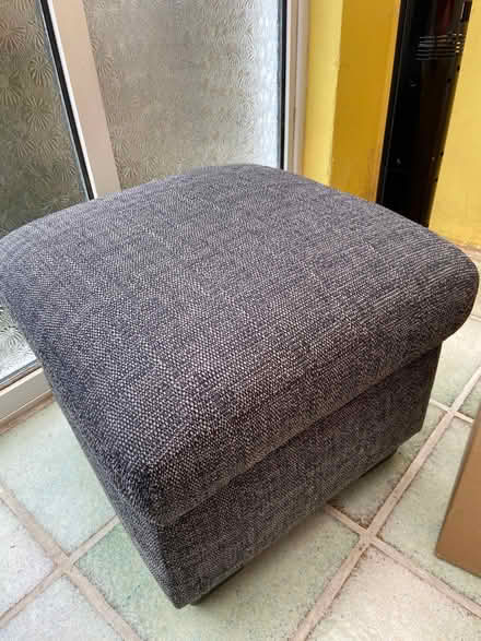 Photo of free Grey/blue pouffe (Lower Bevendean BN2) #1