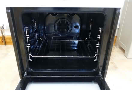 Photo of free Hotpoint integrated double oven and grill in white (Longley Green WR13) #3
