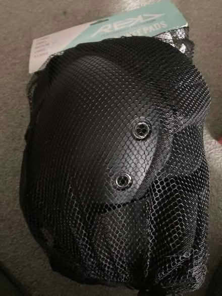 Photo of free Rekdprotection knee pads new in pack (Lewes BN7) #1