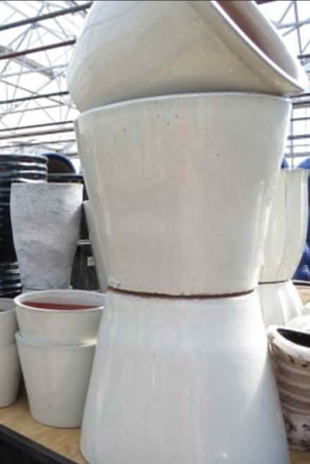 Photo of Neutral Coloured Ceramic Plant Pots (Winnersh RG41) #1