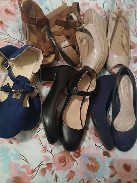 Photo of free 5 pairs womens shoes (oldham OL9) #1