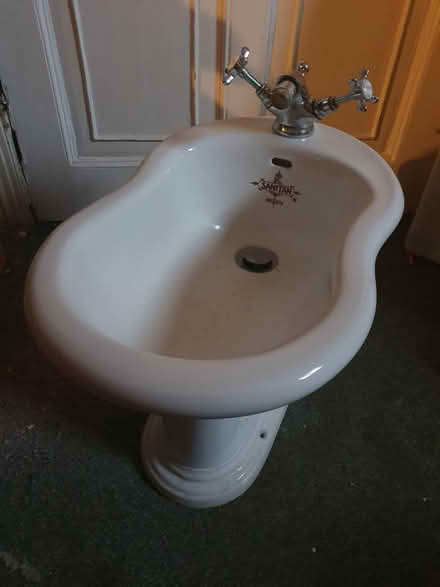 Photo of free Sanitan Bidet - Victorian style (TR19) #1