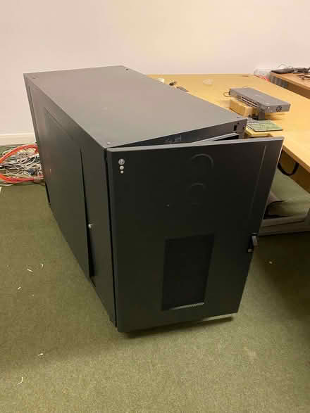 Photo of free server cabinet (Skelsmergh LA9) #1