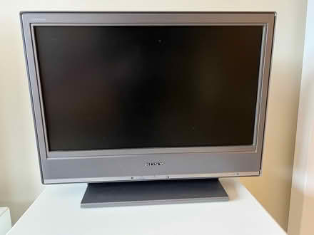 Photo of free Sony TV, 20 inch screen (Chiswick W4) #1