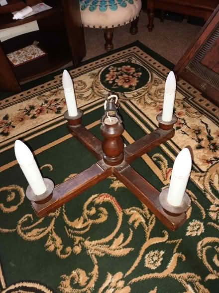 Photo of free Ceiling light (TN39) #1