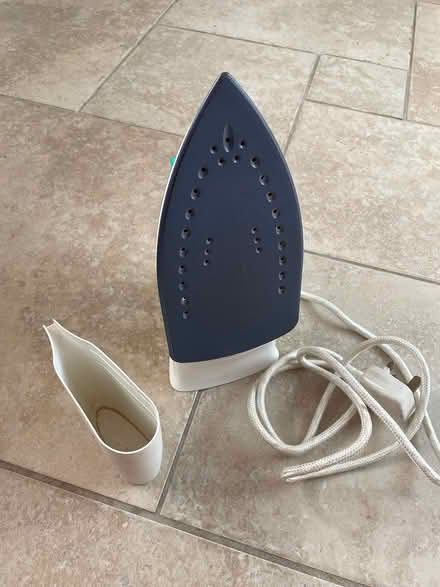 Photo of free Steam iron (East Hagbourne, OX11) #2