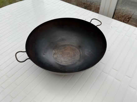 Photo of free Traditional wok (Bachelor's Bump TN35) #1