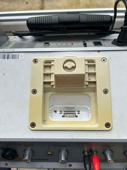 Photo of free Portable Sound System for IPod (Cowley OX4) #3