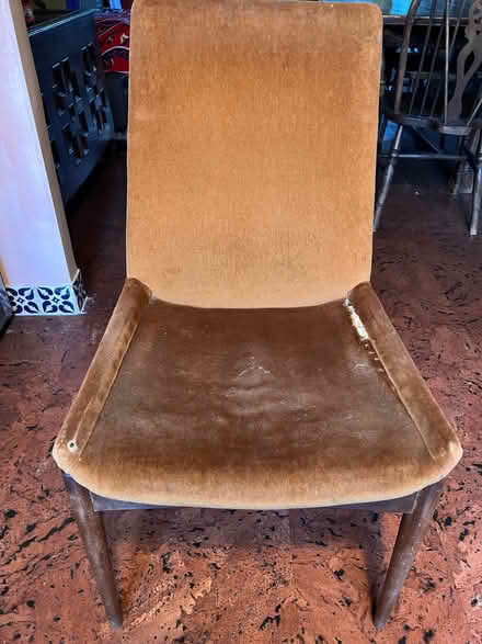 Photo of free Vintage 1970’s velvet chair (Peckham SE15) #3