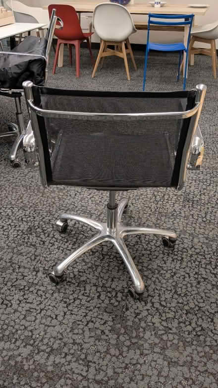 Photo of free 10 Office chairs (Lambeth North) #2