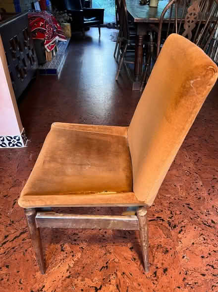 Photo of free Vintage 1970’s velvet chair (Peckham SE15) #1