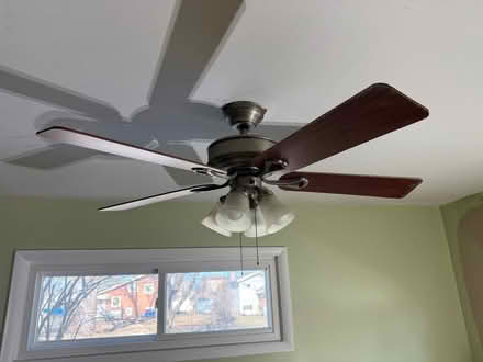 Photo of free Hunter ceiling fan w/remote (Villa Park, Il.) #1