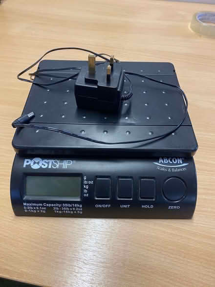 Photo of free Posting scales (Skelsmergh LA9) #1