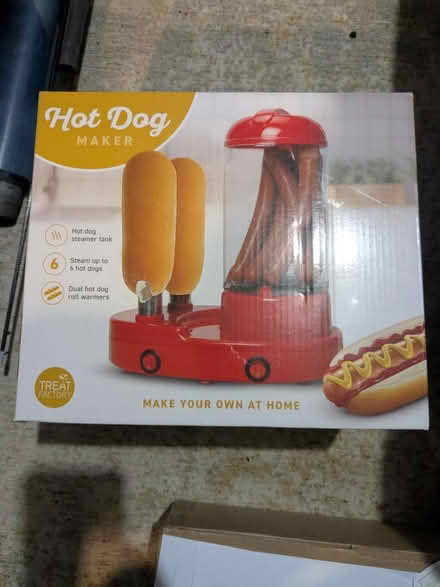 Photo of free Hot Dog Maker (Long Eaton, ng10) #1