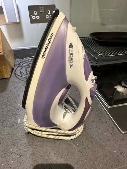 Photo of free Steam iron (KT19) #1