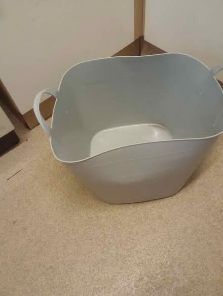 Photo of free Large plastic bucket (Abingdon Oxfordshire) #1