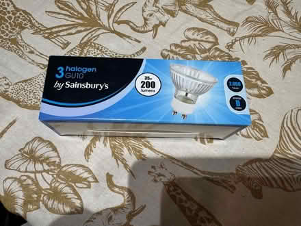 Photo of free Halogen lightbulbs (Cutteslowe OX2) #1