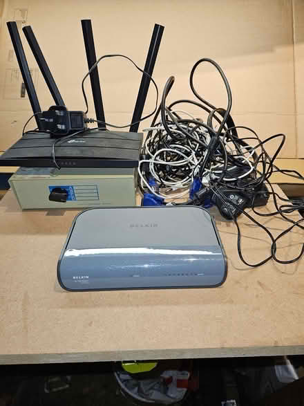 Photo of free Router, switch, usb cables (SM5 1RZ) #1