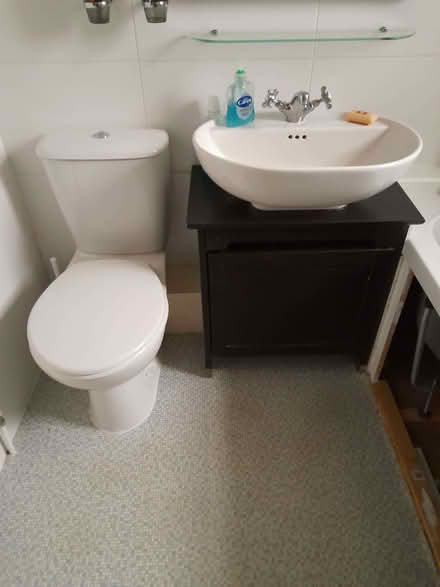 Photo of free Bathroom furniture (Bicester OX26) #1