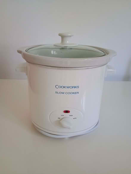 Photo of free slow cooker (Arnside LA5) #1