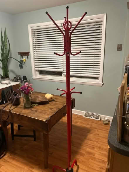 Photo of free Coat rack (La grange il) #1
