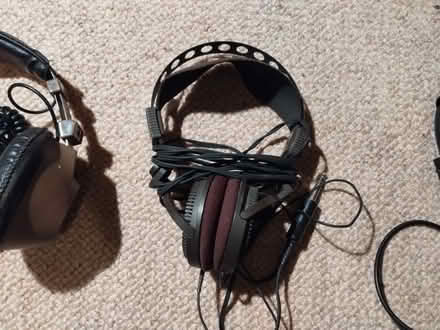 Photo of free Five vintage / old headphones (Alnwickhill EH16) #2
