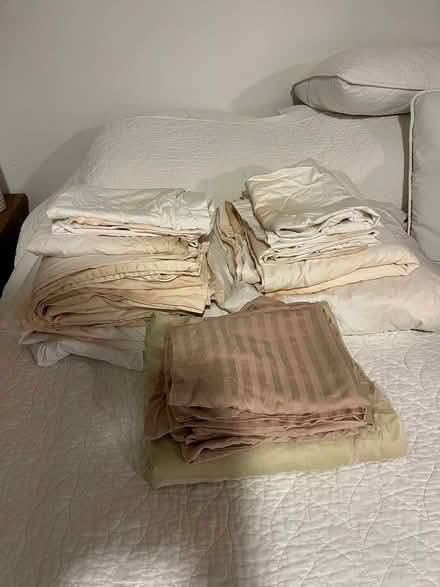 Photo of free Linens and Towels (compromised) (Lefferts Gardens) #3