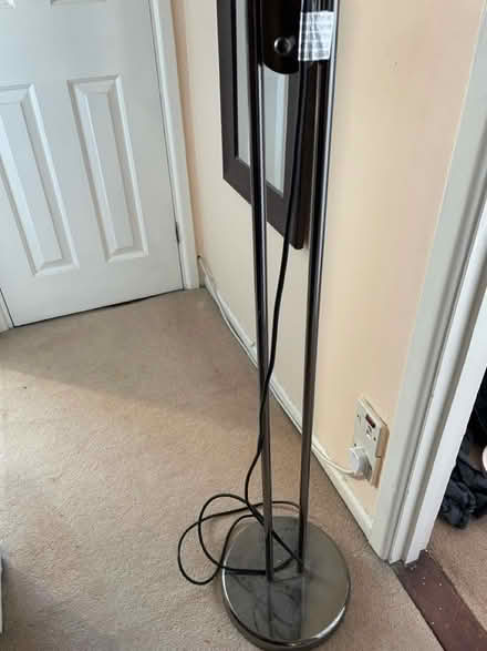Photo of free Standard lamp (Bordon) #2