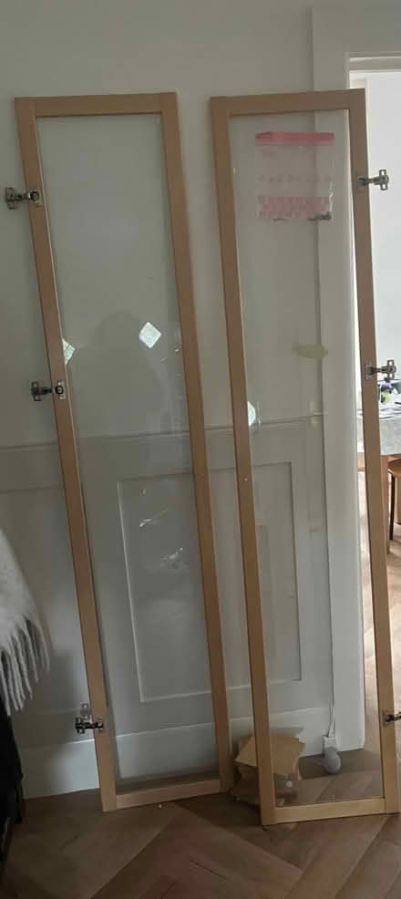 Photo of free Bookcase with glass doors (Sanderstead) #2