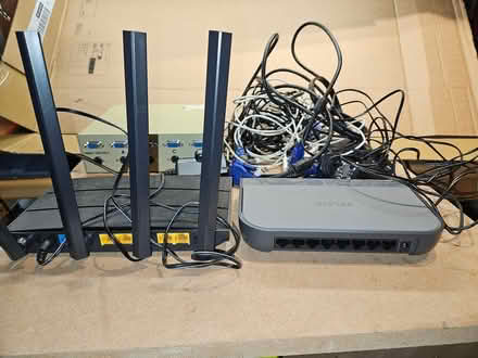 Photo of free Router, switch, usb cables (SM5 1RZ) #2