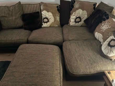 Photo of free Sofa (Wheathampstead AL4) #1