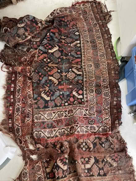 Photo of free scraps of oriental carpets (KT1 off Villiers Road) #1