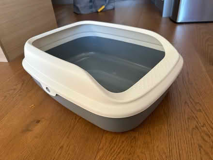 Photo of free Large cat litter tray - unused (Tanner St, SE1) #1