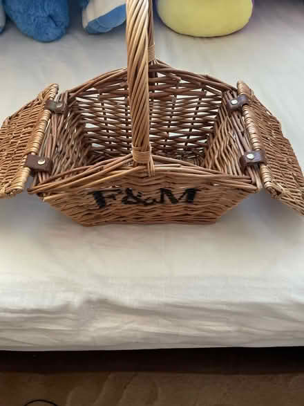 Photo of free Basket (Bordon) #1