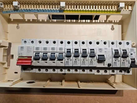 Photo of free Fusebox mcb's (SM5 1RZ) #1