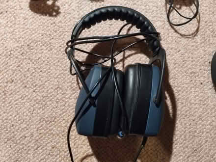 Photo of free Five vintage / old headphones (Alnwickhill EH16) #4