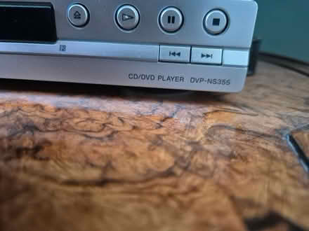 Photo of free Sony DVD player (Farnham Common SL2) #2